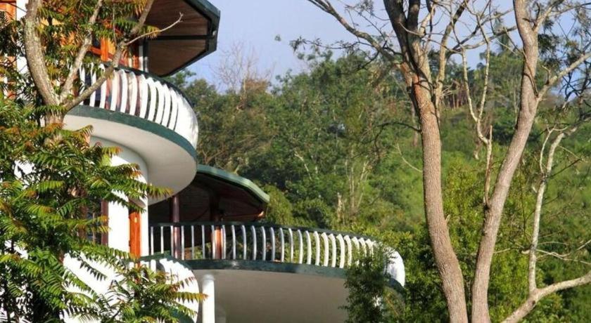 Hotel The Hideaway 2*