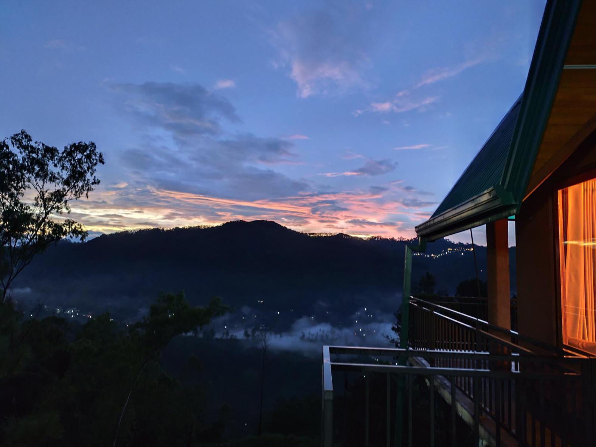 Lodge Miracle View