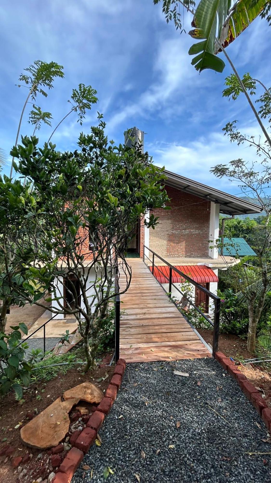 Mountain Shack Homestay