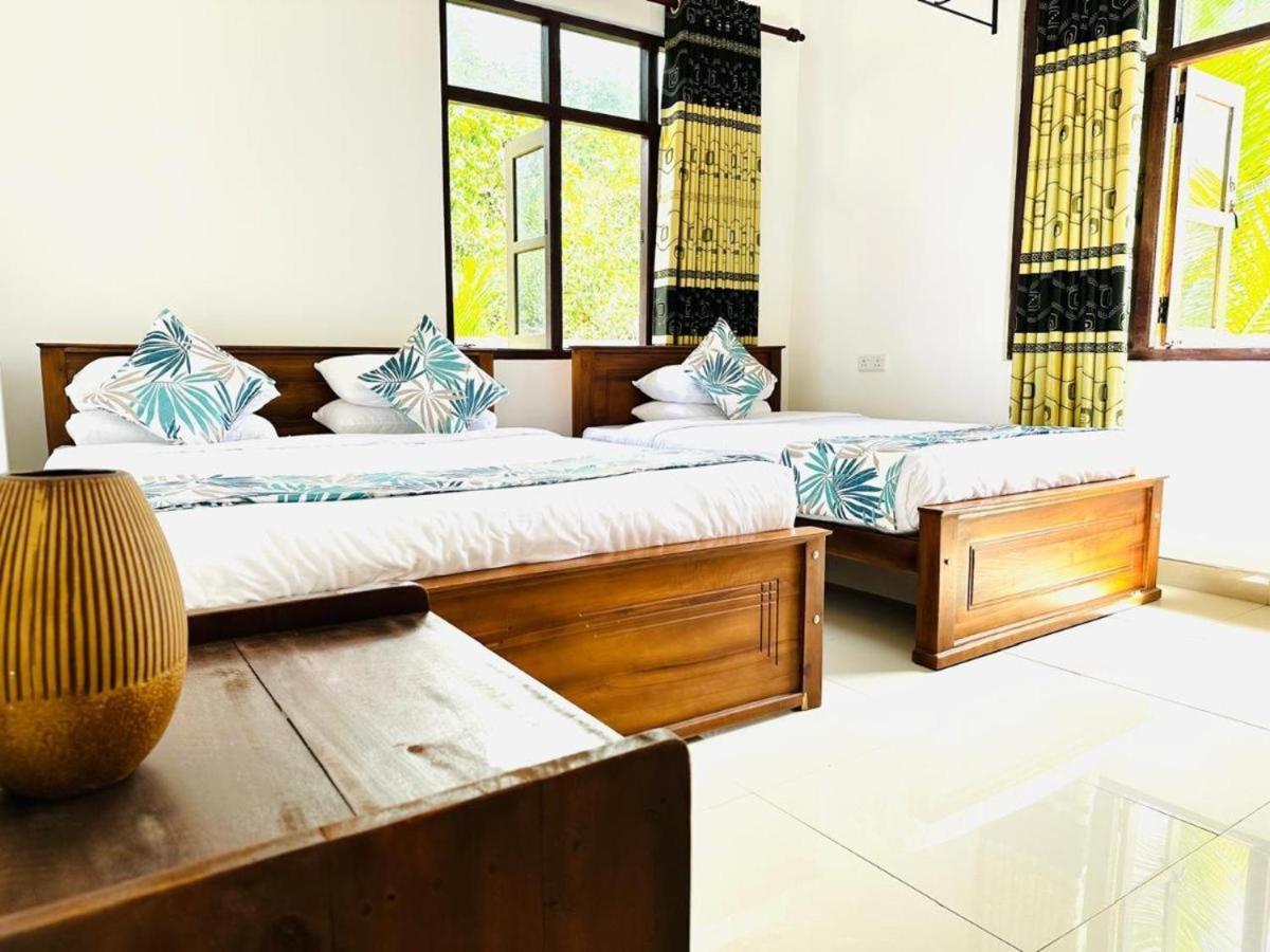 Hotel La Riya 6 Minutes To Town *