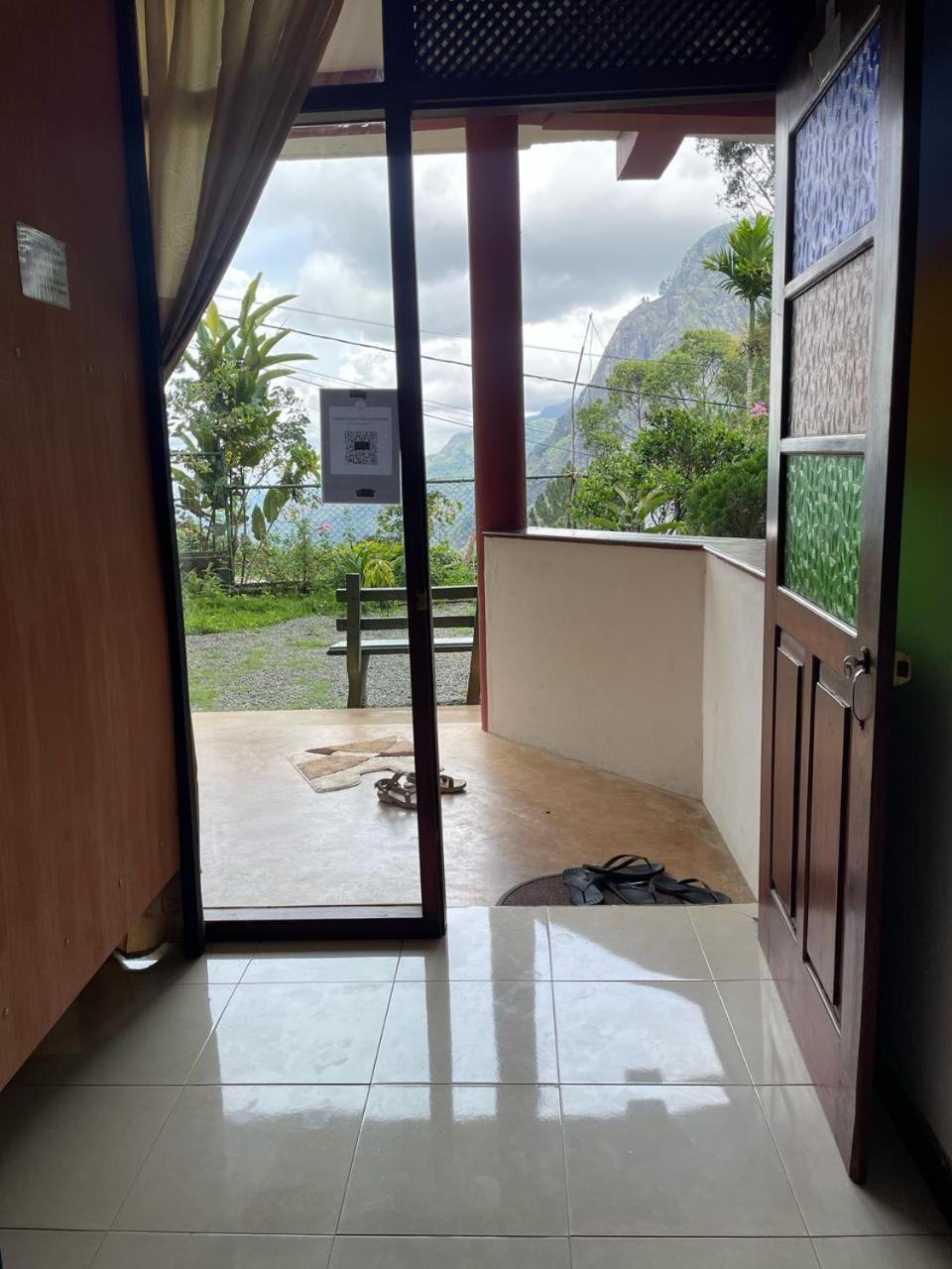 Hostel Beyond Nomad Luxury