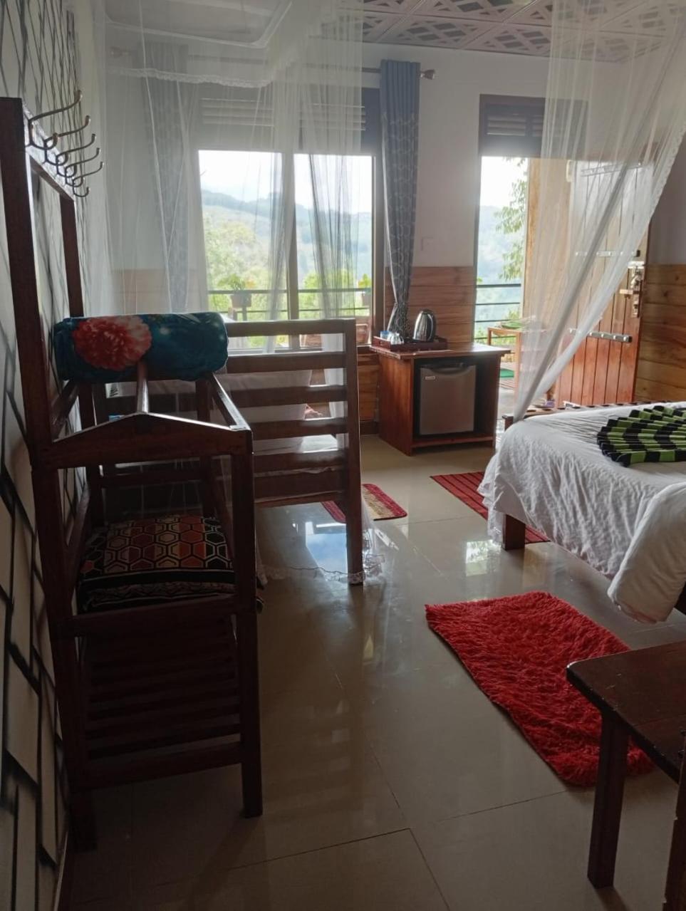 Nethsara Lodge Ella