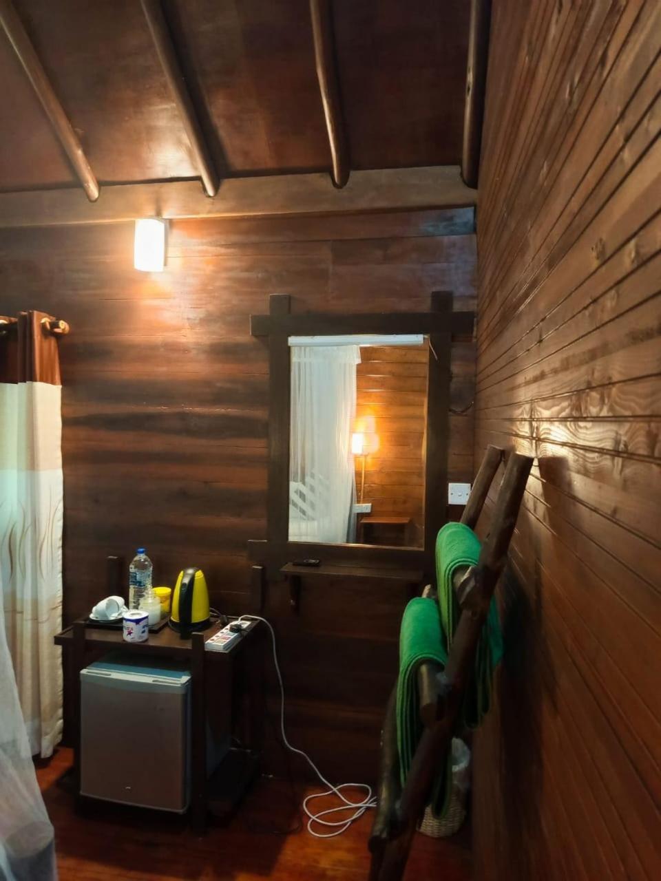 Eco Village *