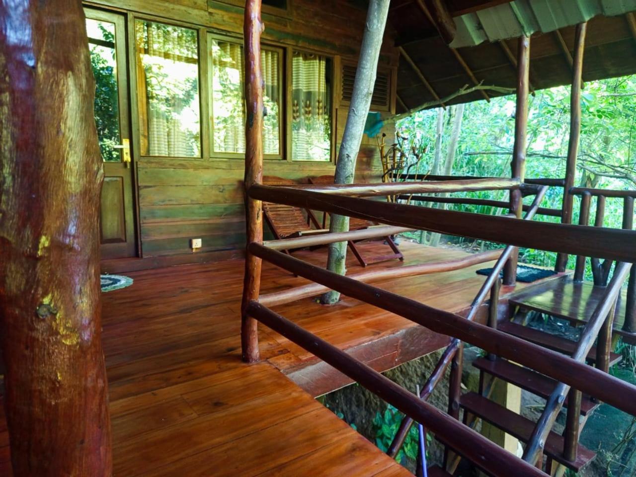 Resort Eco Village *