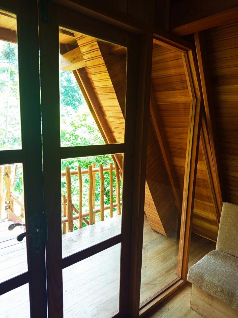 Resort Eco Village *