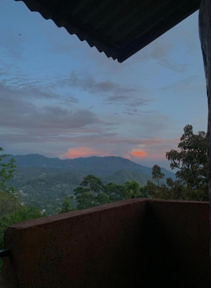 Guest house Breeze Climes *