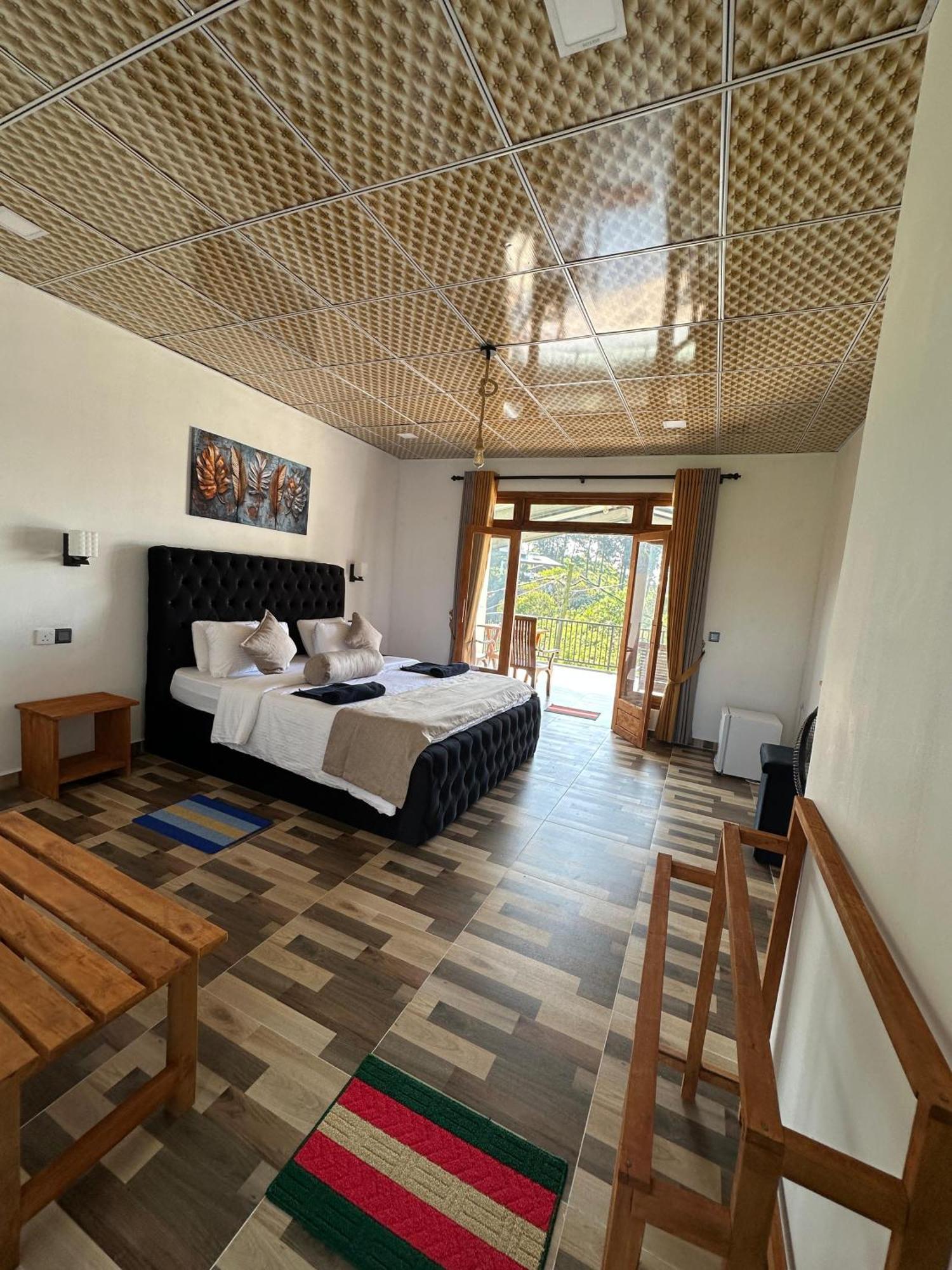 Royal Vantage Guest house *