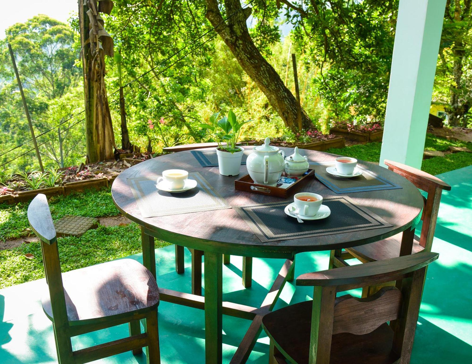 Winking Nature View Guest house Ella