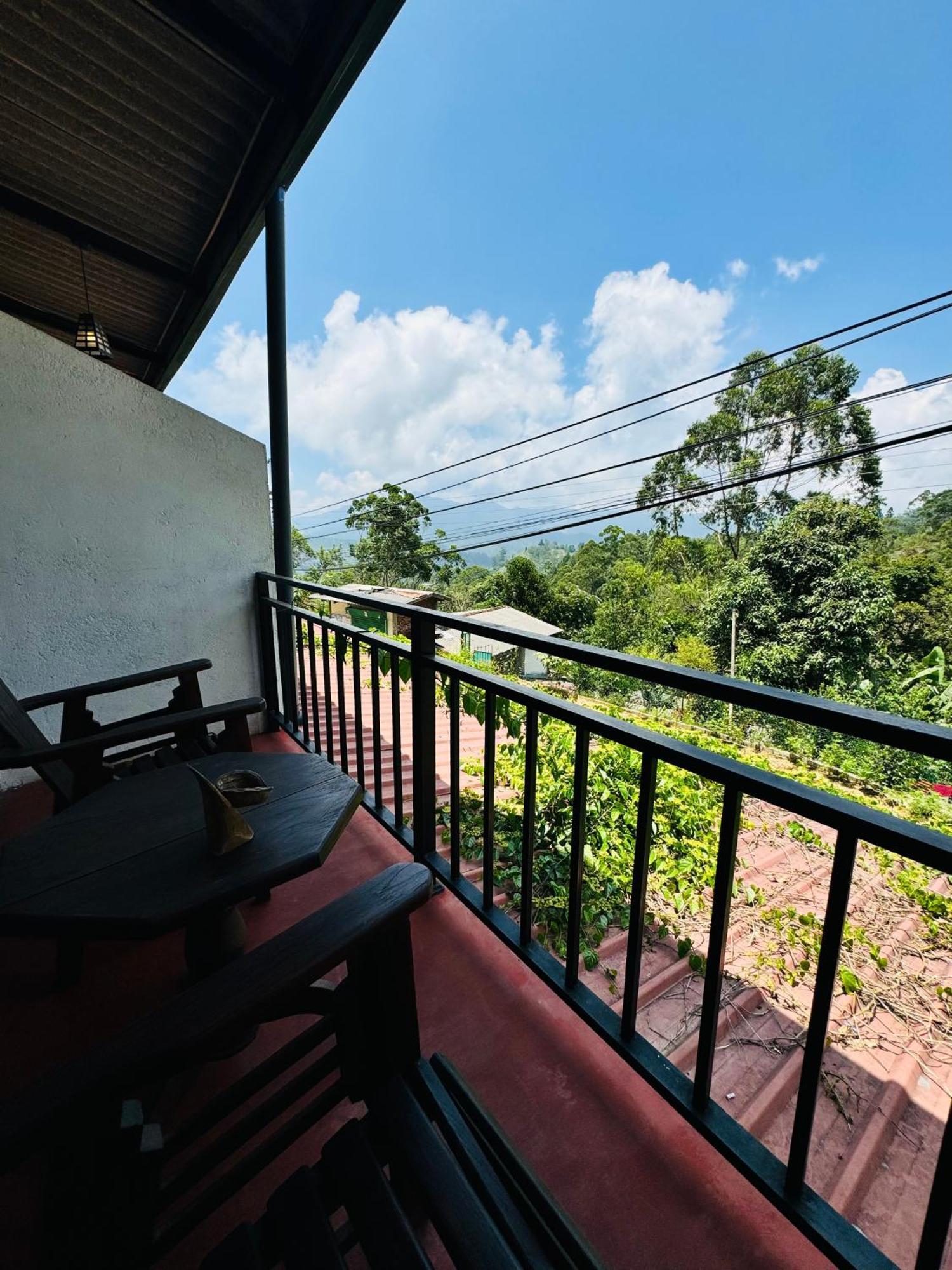 Nature Life Guest & Restaurant -free Pickup From Hotel 2*