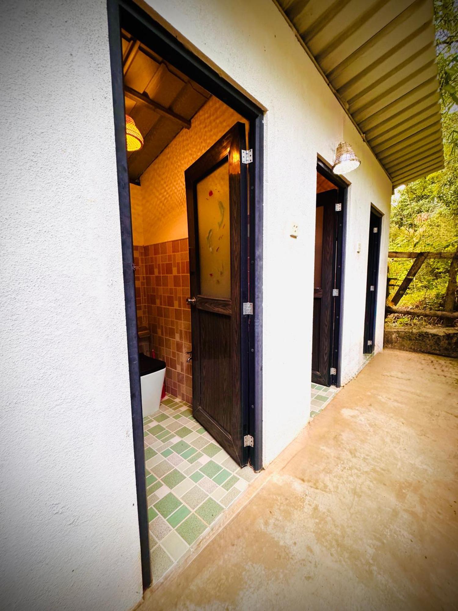 Hostel Ravana Falls *