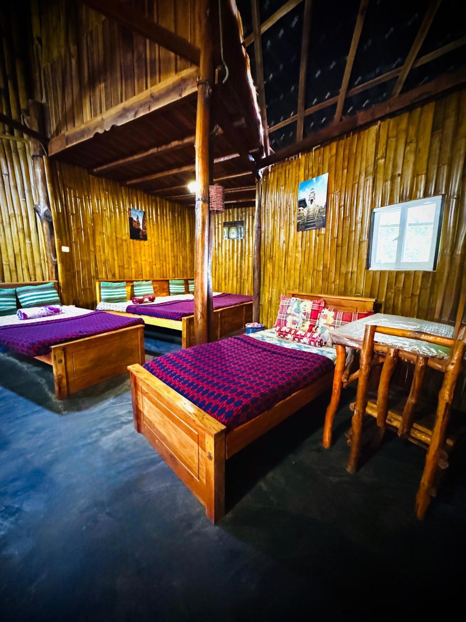 Ravana Falls Hostel *