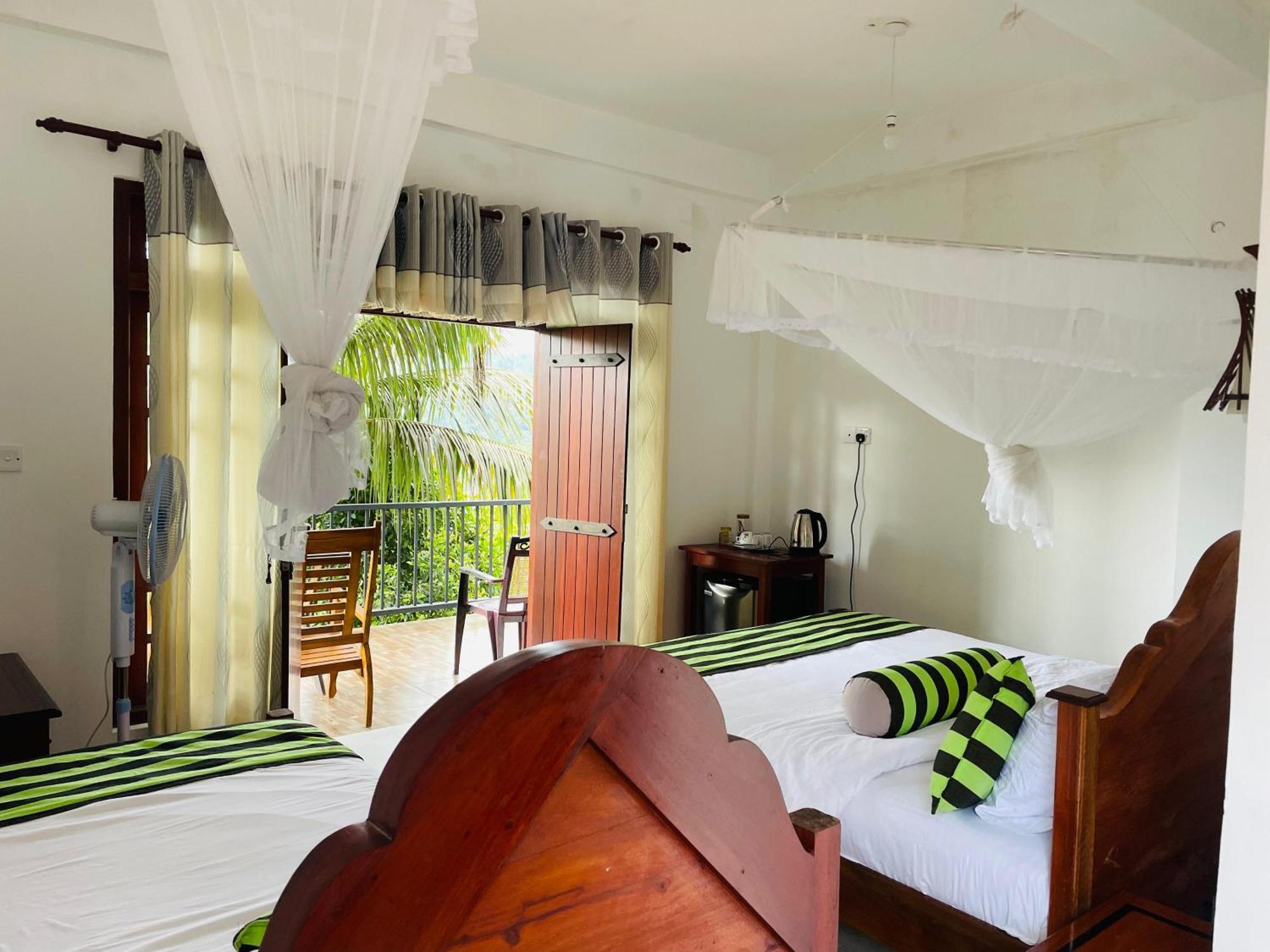 Ella Cloud Castle Homestay