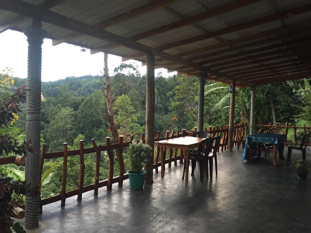 Country house Chamodya Ella