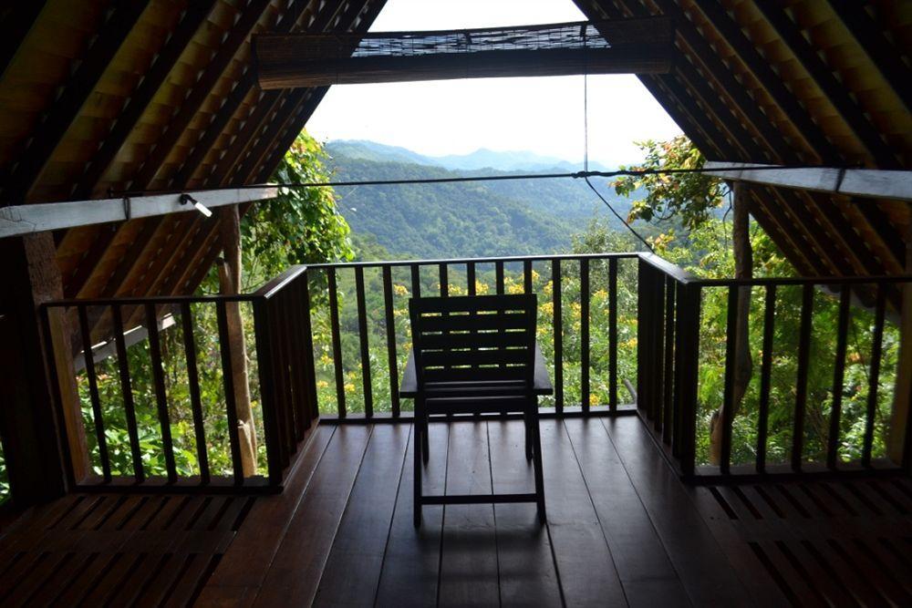 Resort Jungle Ella
