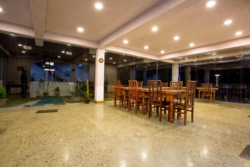 Hotel The Tenth