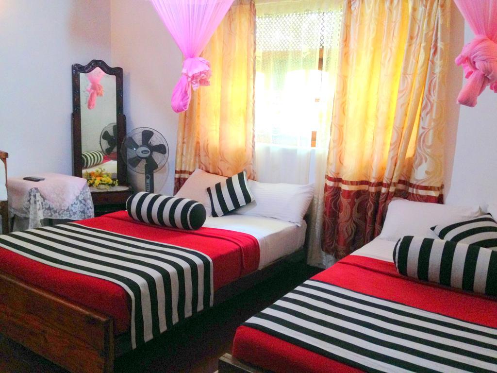 Eeshani Guest Homestay *