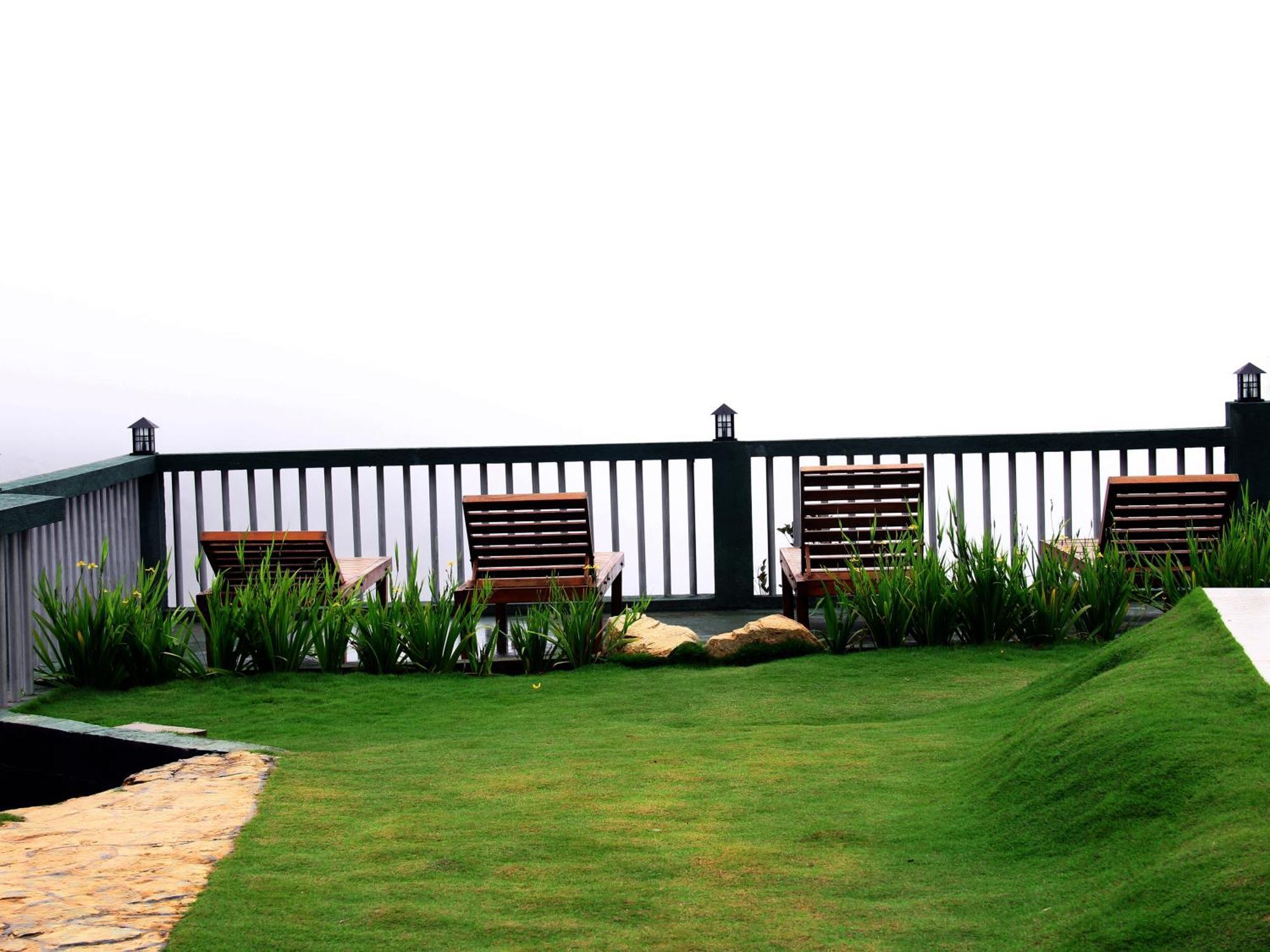 Hotel The View 3*