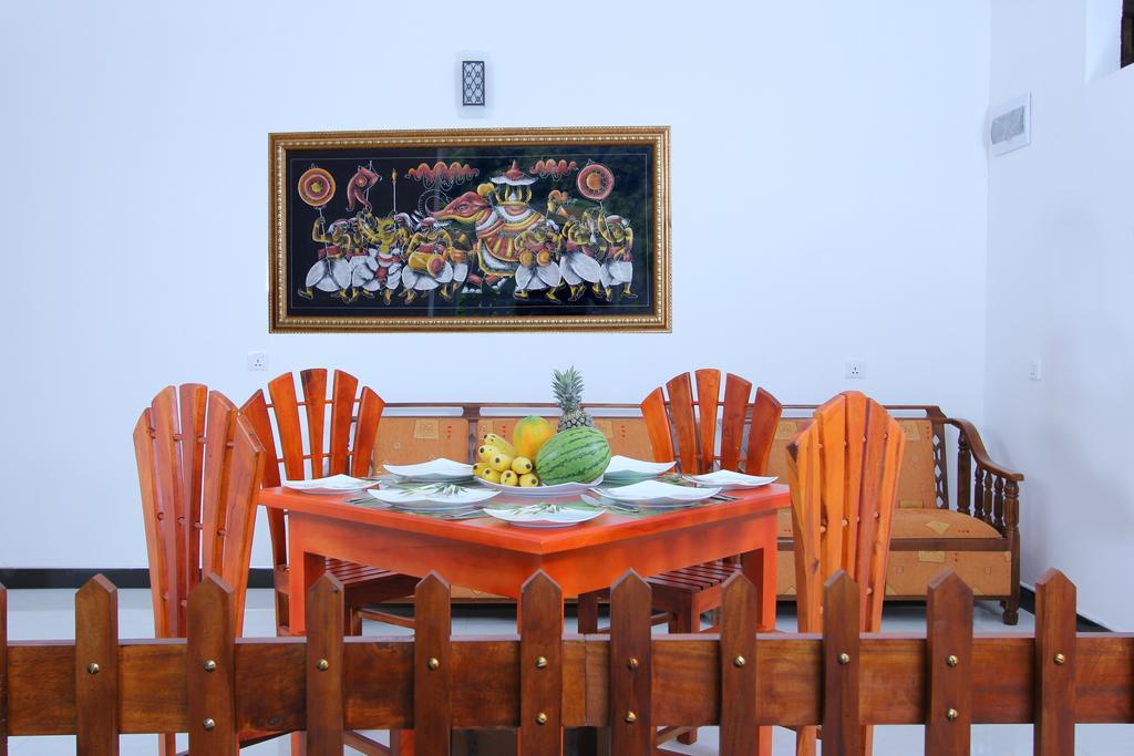 Sen - Rose Homestay Ella