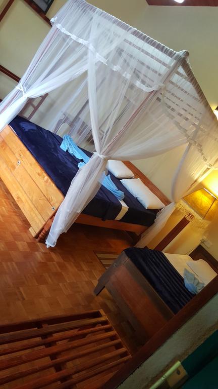 360 Inn Ella