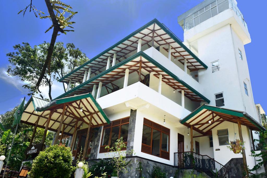 Guest house Lakshmis 2*