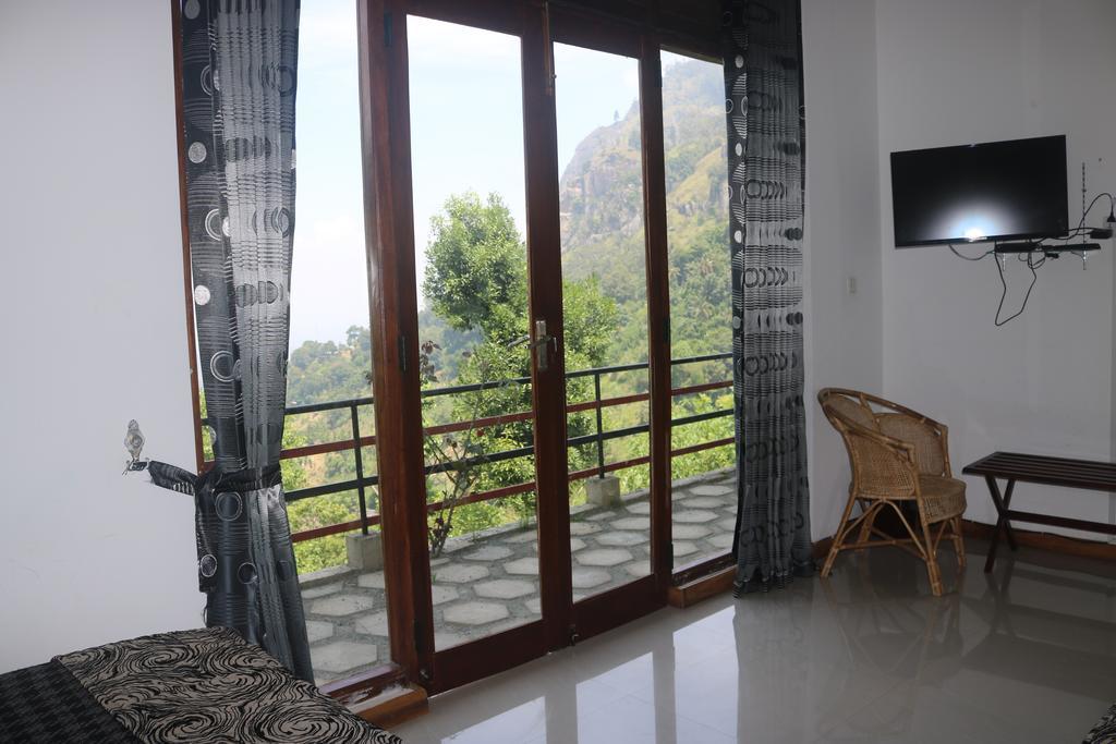 Hotel Ella's Edge