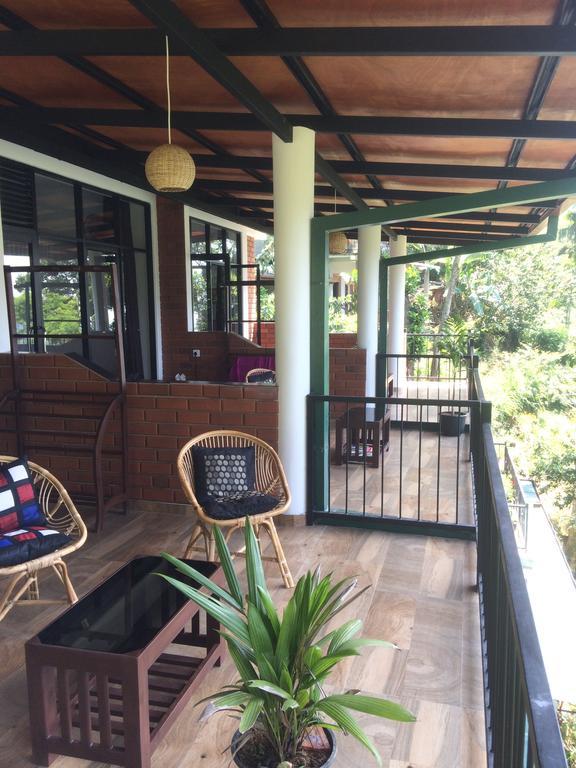 Rock Side - Guest house 3*
