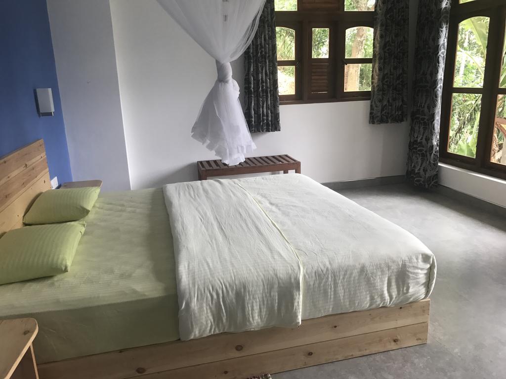 Raveena Bed & Breakfast