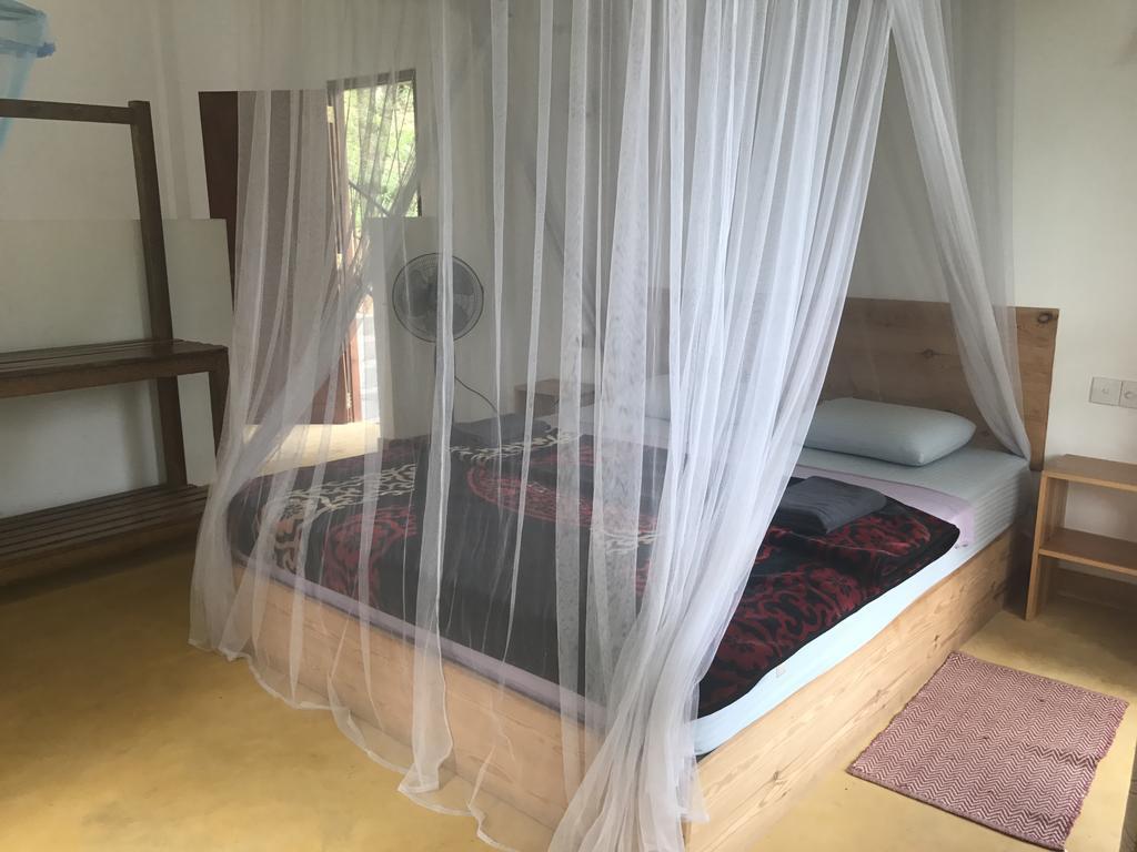 Raveena Bed & Breakfast 4*