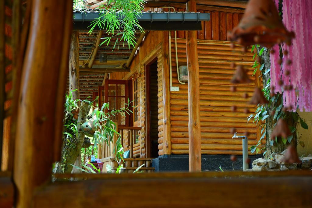 Little Folly Guest house Ella