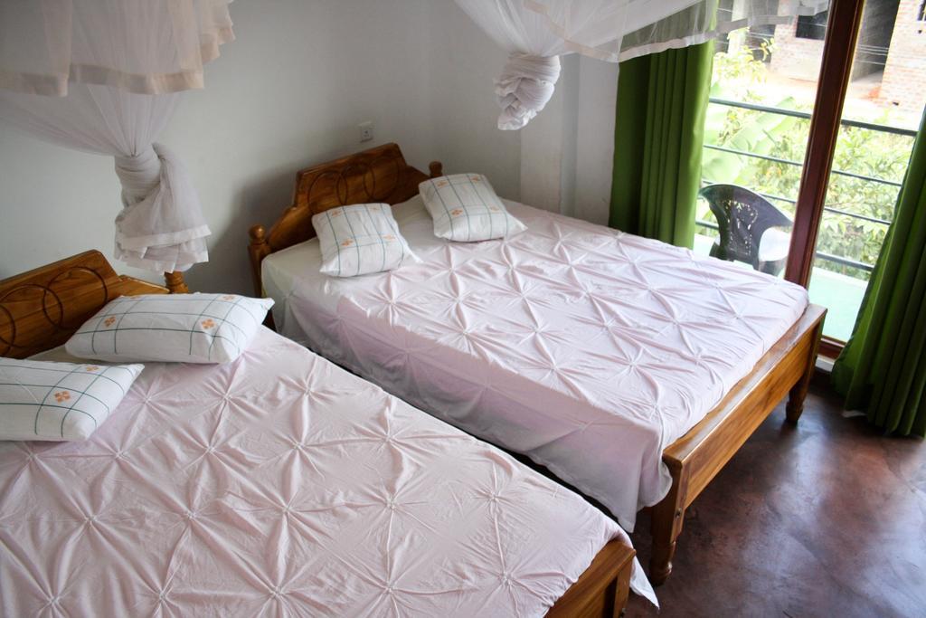 Elegant Homestay *