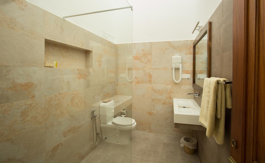 Hotel Ravana Heights