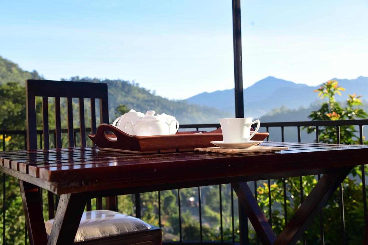 Homestay Paramount *