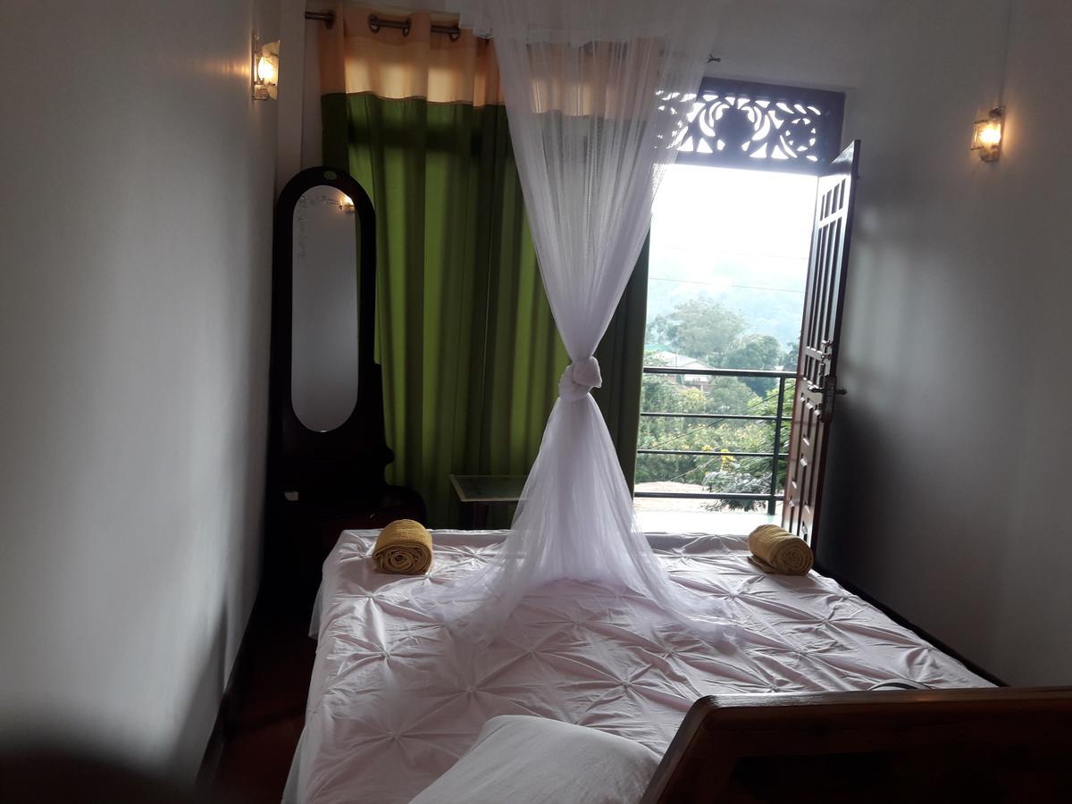 Elegant Homestay *