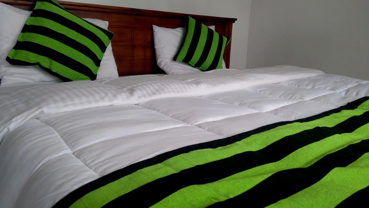 Senasuma Homestay *