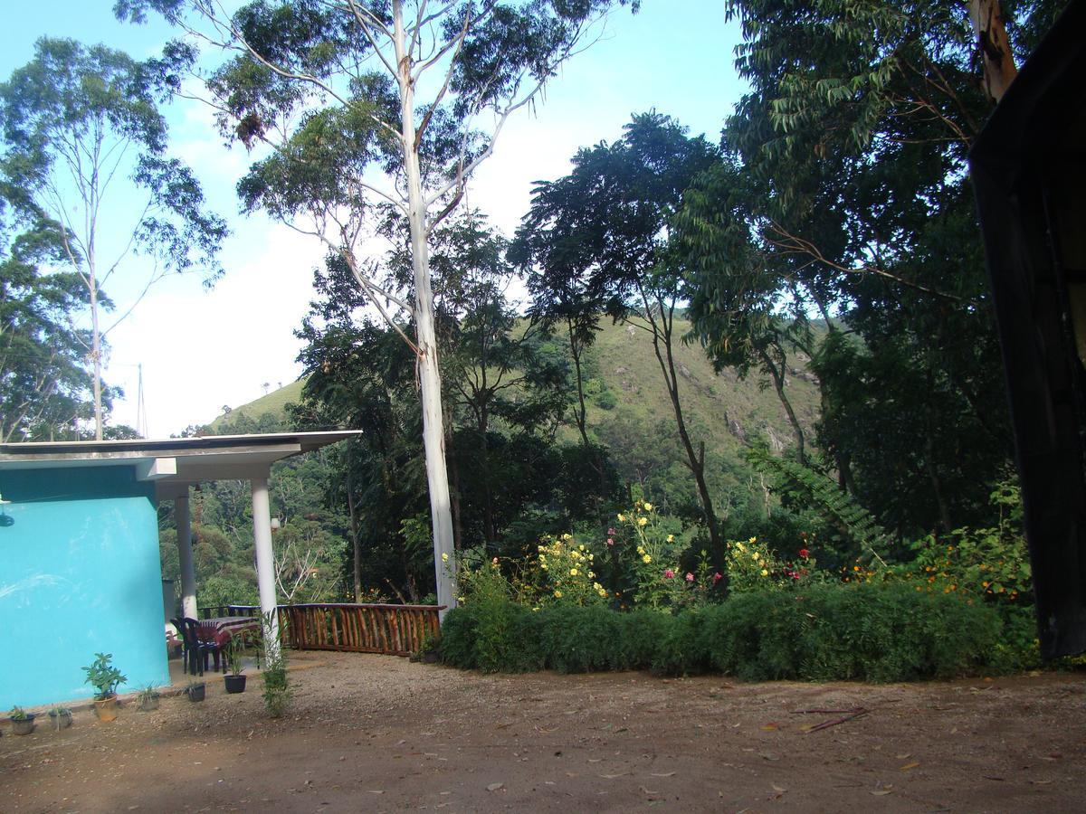 Nature's Glow And Restaurant Homestay Ella