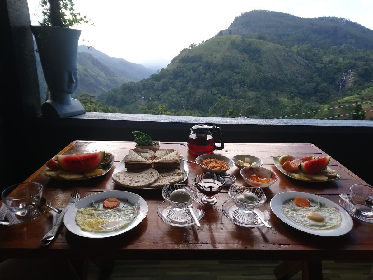 Guest house Hide View
