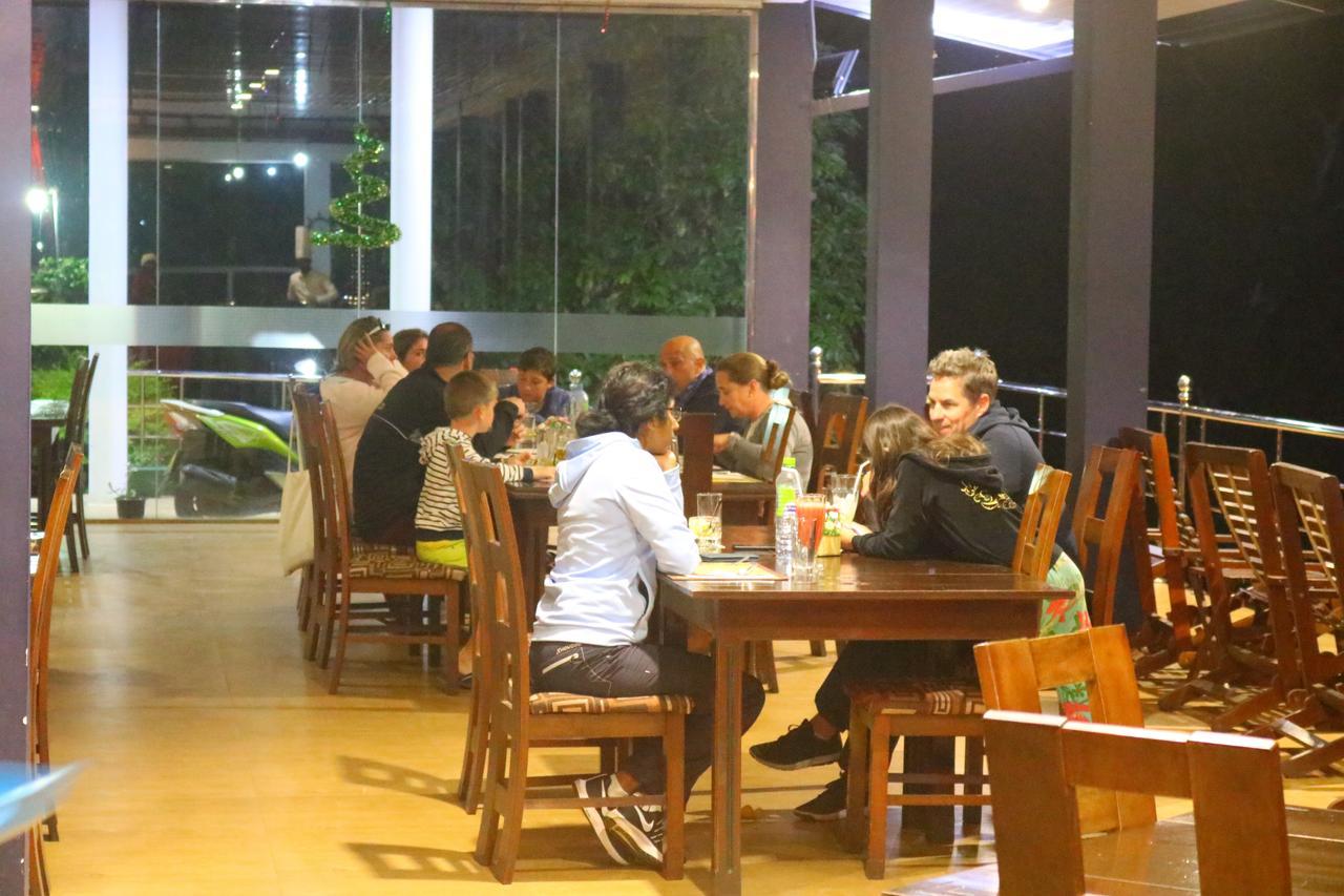 Ella's Edge Hotel