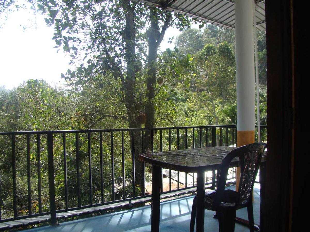 Homestay Udessa Rest *