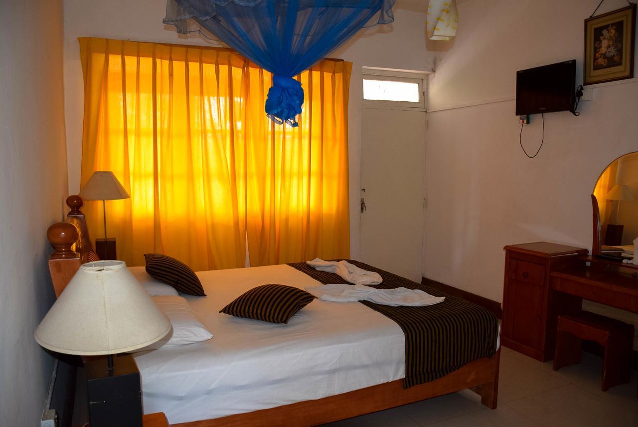Hotel Rest House Bandarawela 5*
