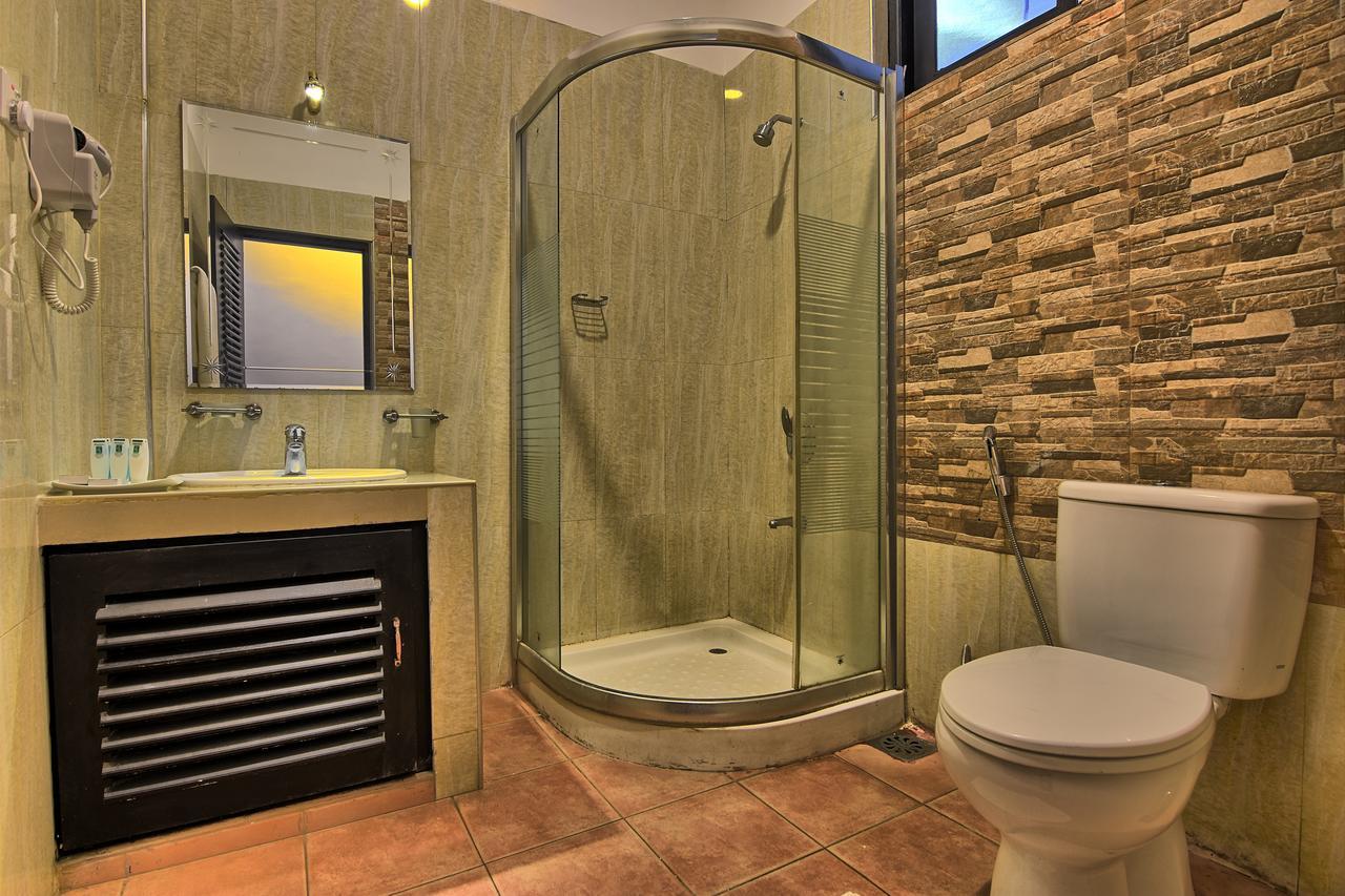 Oak Ray Gap Hotel 3*