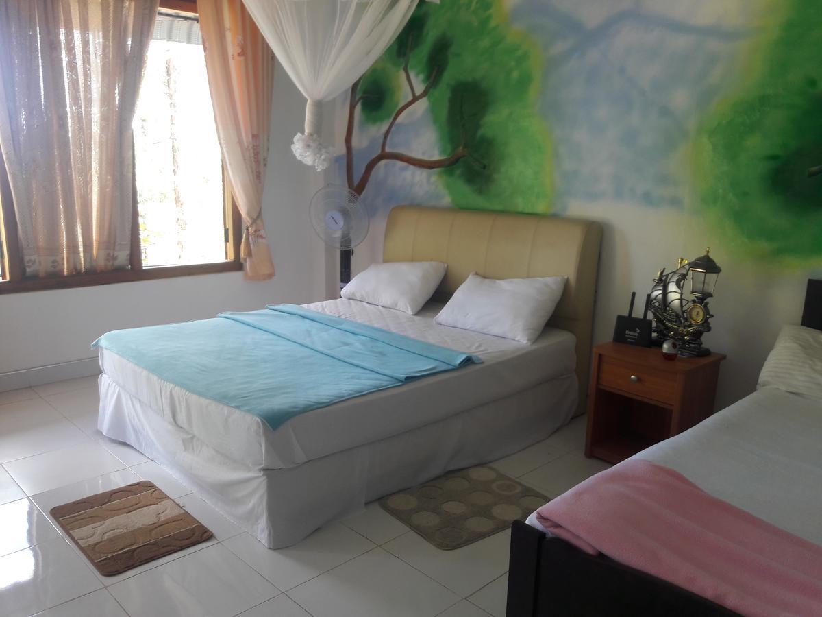 Guest house White Arcadia