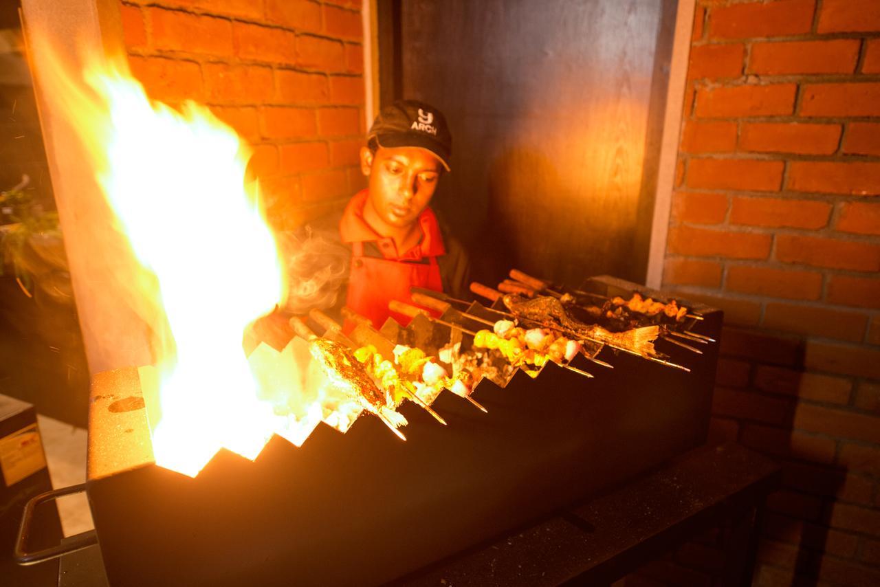 Bbq Hub Hotel Ella