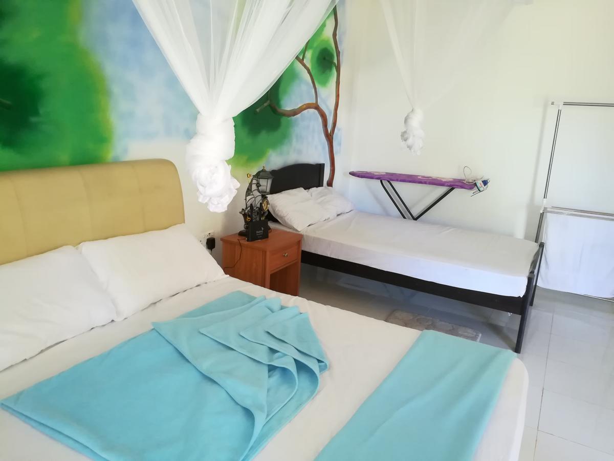 Guest house White Arcadia *