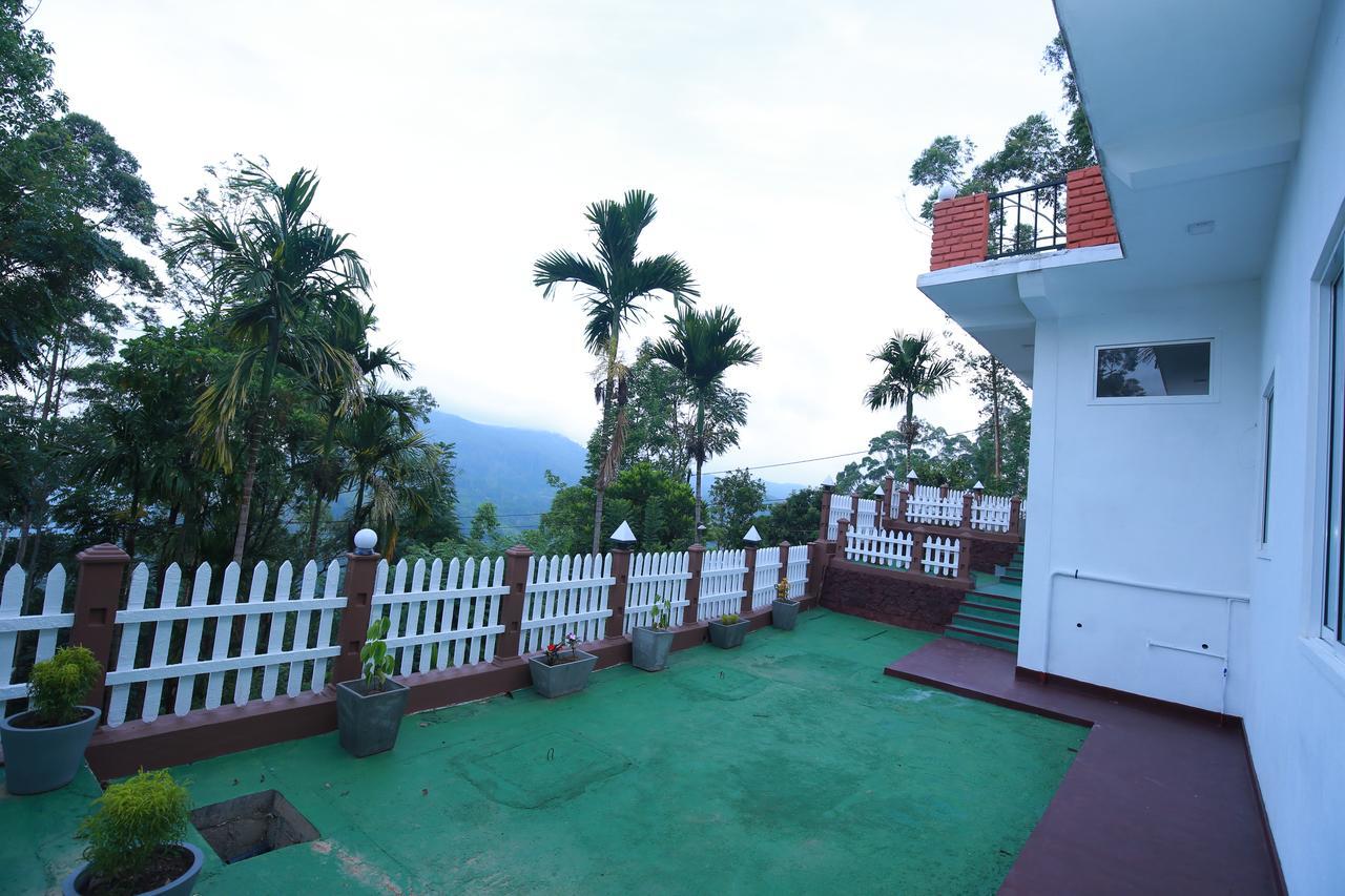 Bed & Breakfast Red Rock 3*