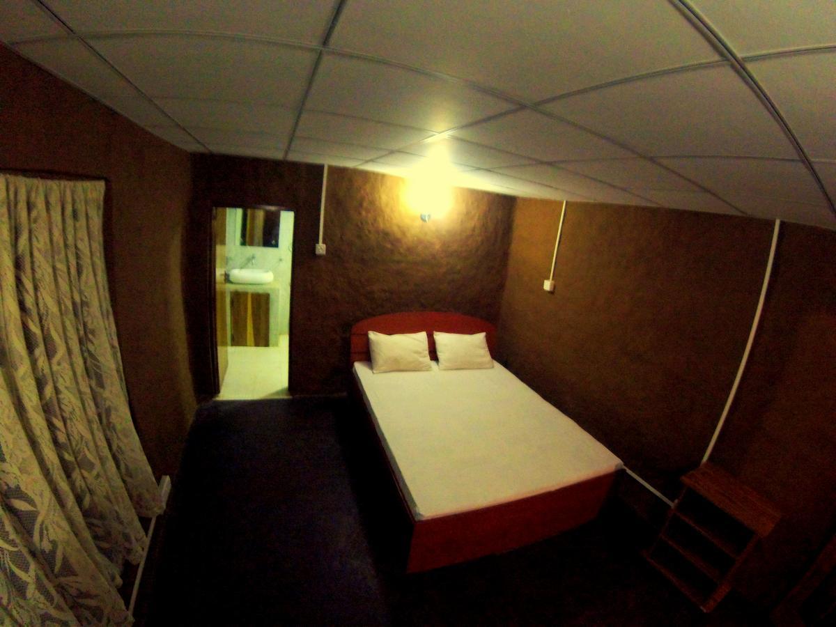 Pepper Hills Lodge