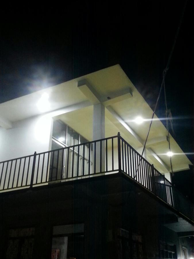 Rawana Rock Road Homestay *