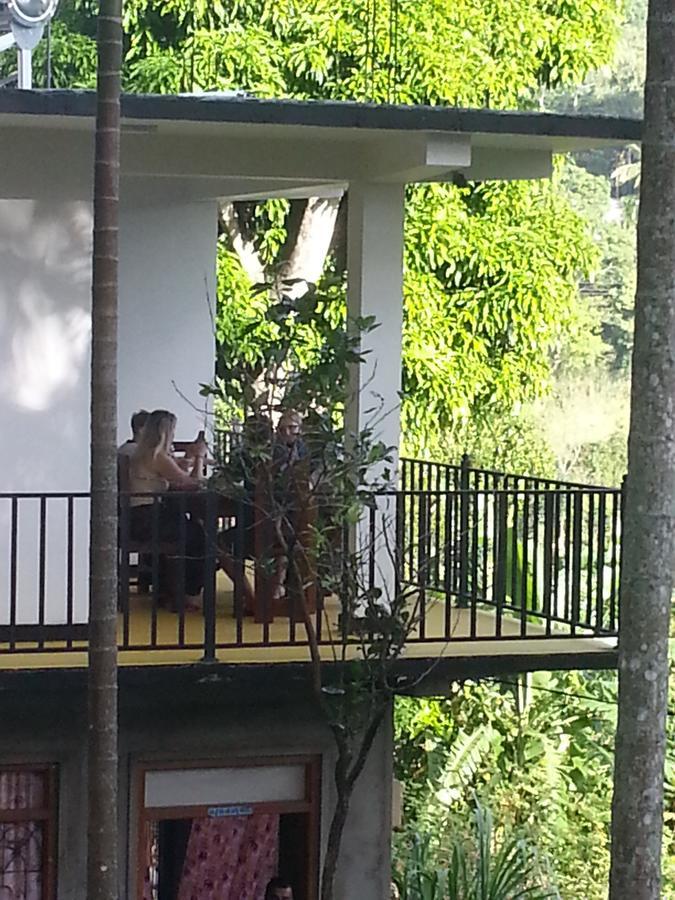 Homestay Rawana Rock Road Ella