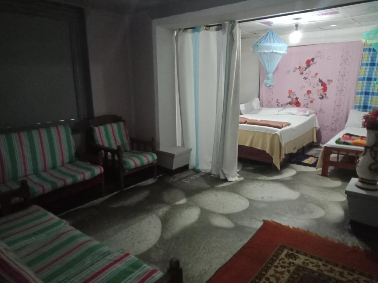 Homestay Damsen *