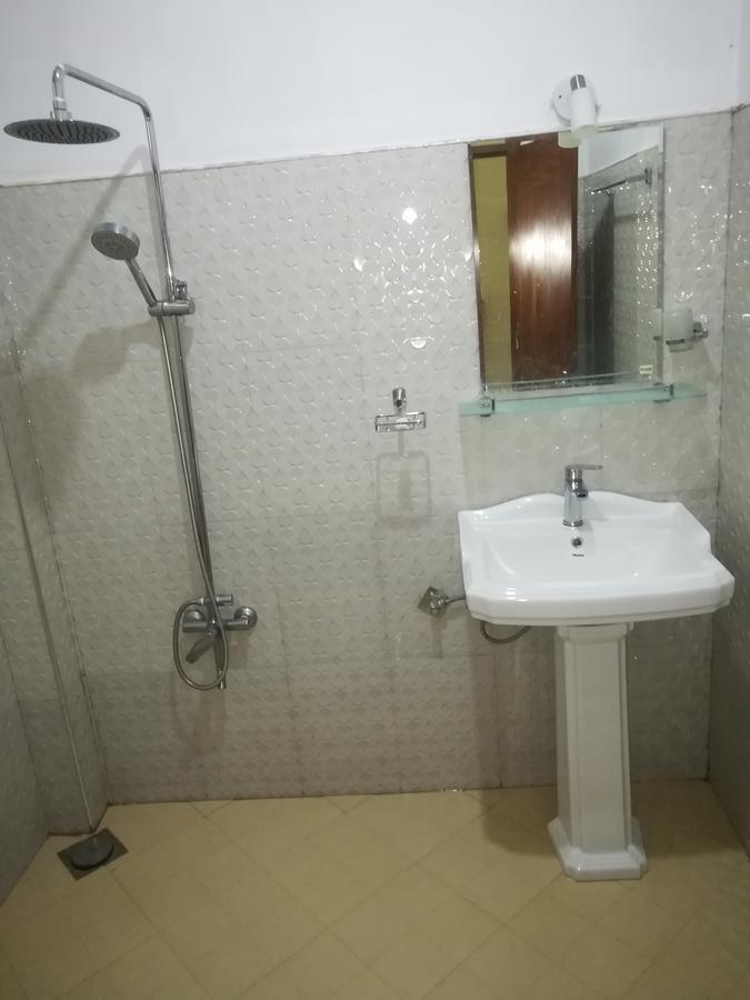 Dinaro Guest Guest house