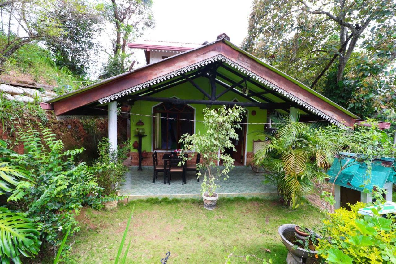 Homestay Sudumal *